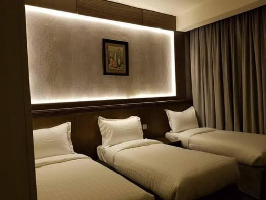 img-hotel