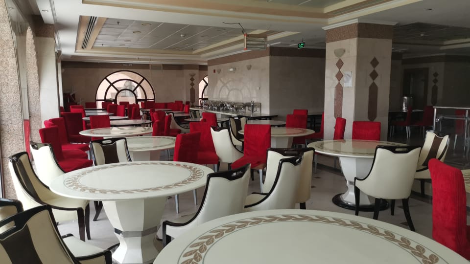 img-hotel